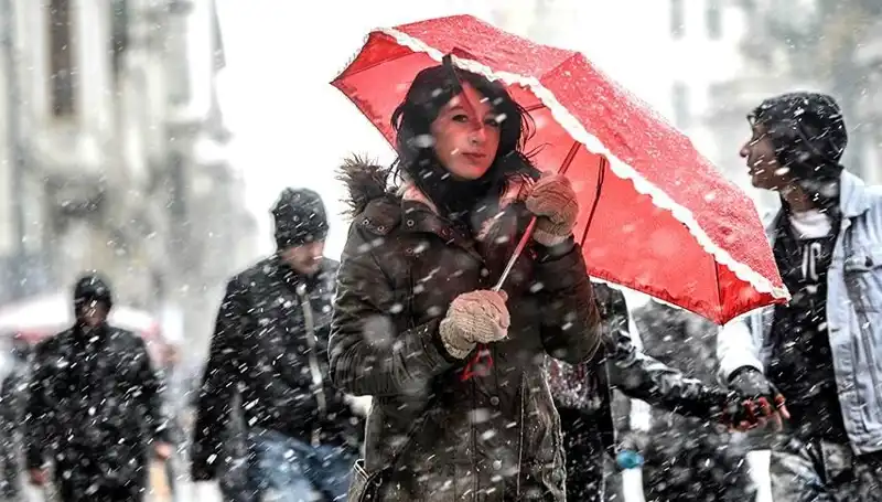İstanbul'da Soğuk Hava Dalgası: Sıcaklık 20 Derece Düşecek mi?