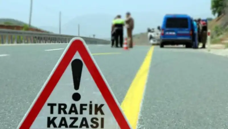 Bitlis’te İki Ayrı Kazada 19 Kişi Yaralandı, Detaylar Ortaya Çıktı!