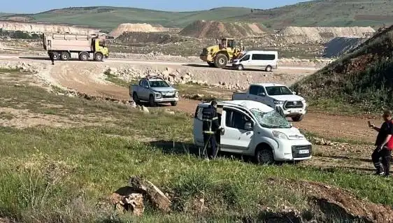 Mardin'de Meydana Gelen Kazada Dört Kişi Yaralandı