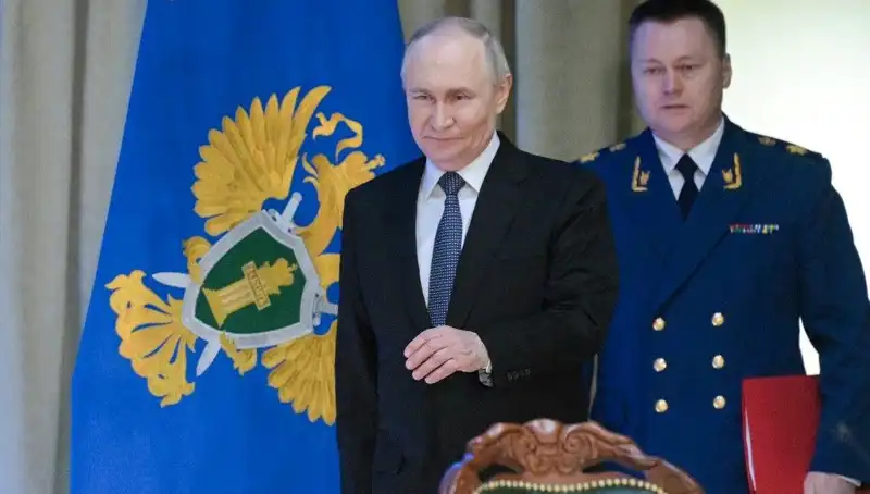 Putin'den Şok Açıklama: "Ya Rus Olun Ya Terk Edin" İfadeleri Üzerine Tartışmalar Büyüyor