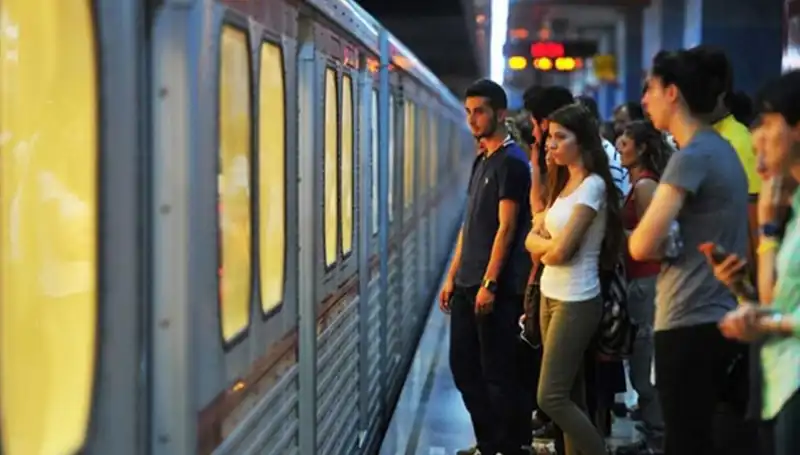 Bugün Taksim Metro Hattı Seyahatlerine Neden Ara Verdi?