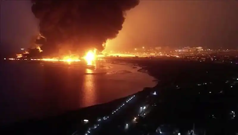 Yemen'de Türk Gemisine Şarapnel Isabet Etti: Olayın Ardındaki Gerçekler