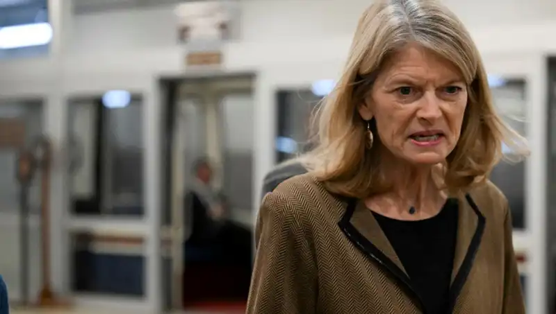 Cumhuriyetçi Senatörden Şok Açıklama: "Hepimiz Trump'tan Korkuyoruz!"