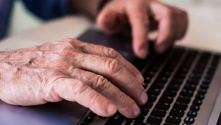 Teknoloji Kullanımı, Demansa Karşı Zihinsel Gücümüzü Nasıl Koruyor?