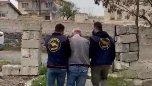 49 Yıl Hapisle Aranan Ünlü Suçlu Nevşehir’de Gizlenirken Yakalandı
