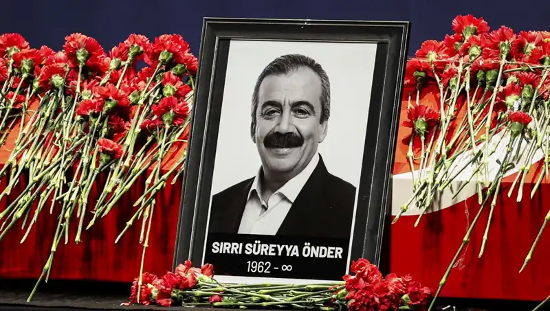 Meclis'te Sırrı Süreyya Önder Anmasına Yoğun İlgi Gösterildi