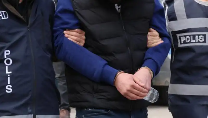 Türkiye Genelinde DAEŞ Operasyonları: 4 İl ve 4 Gözaltı