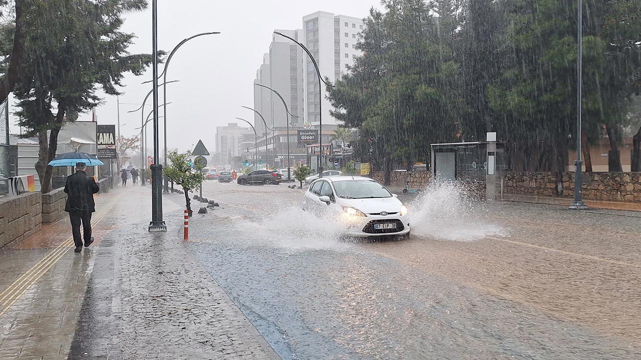 Meteorolojiden 17 İli Etkisi Altına Alacak Uyarı