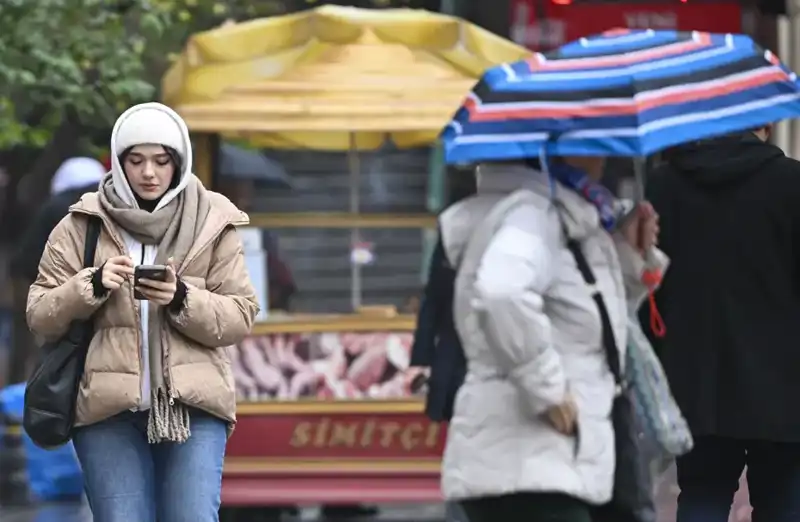 İstanbul'da Kışın Sonuna Yaklaşıyoruz: Kar Yerine Yağmur Geliyor!