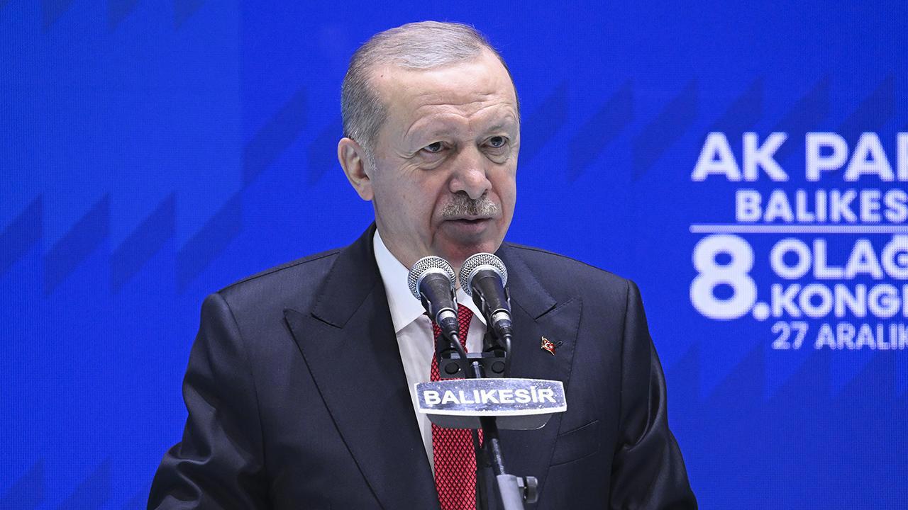 Cumhurbaşkanı Erdoğan: İnsanlık Sınavını Yüz Akıyla Verdi