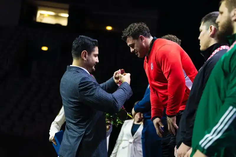 Rıza Kayaalp, Dünya Şampiyonası'nda Altın Madalyayı Kucakladı