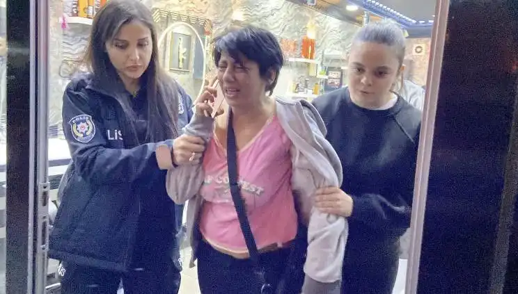 Polise "Köpek" Diyerek Saldıran Kadın Hakkında Adli İşlem Başlatıldı