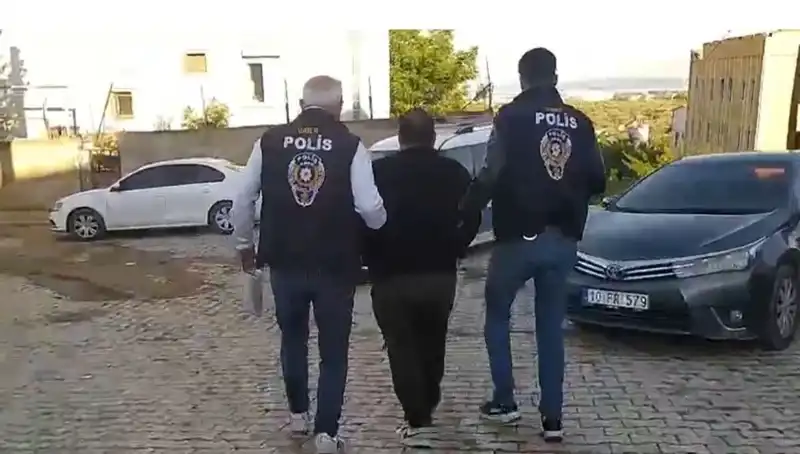 Balıkesir'de Dolandırıcılıkla Mücadelede Şok Tutuklamalar: 4 Kişi Gözaltında