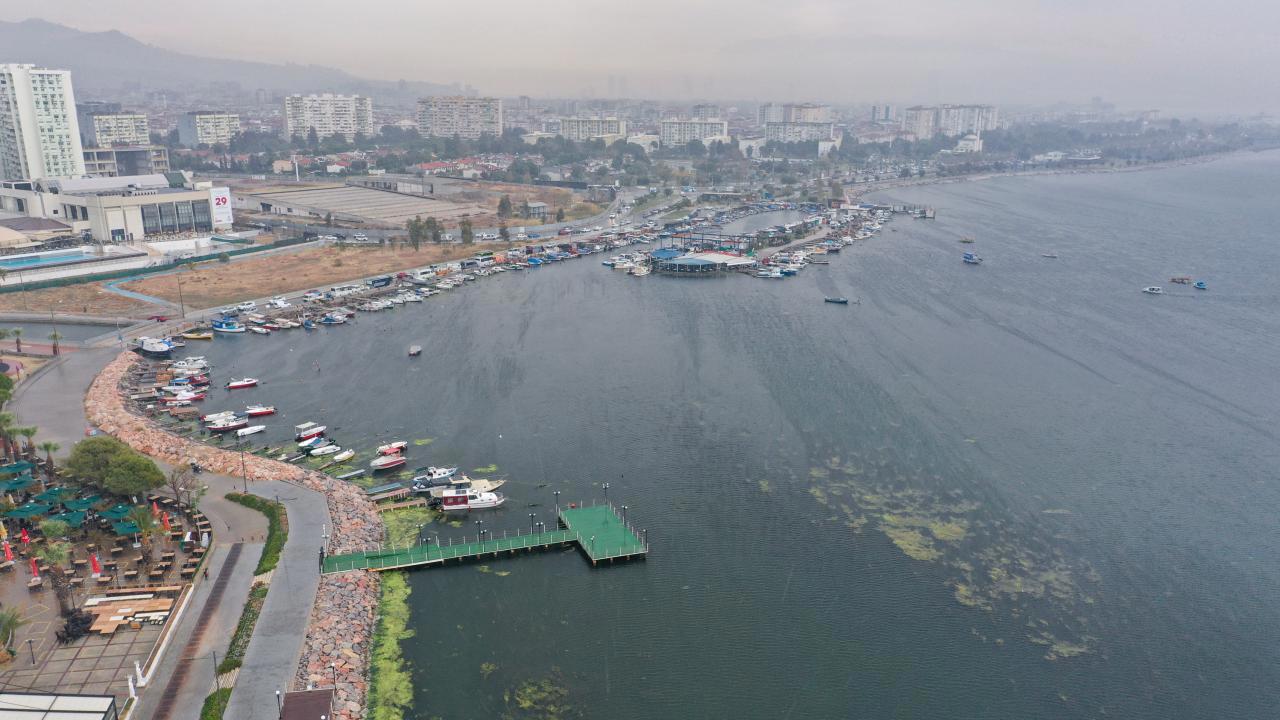 İzmir Körfezi'ndeki Kirlilik İle İlgili Soruşturma Başlatıldı!
