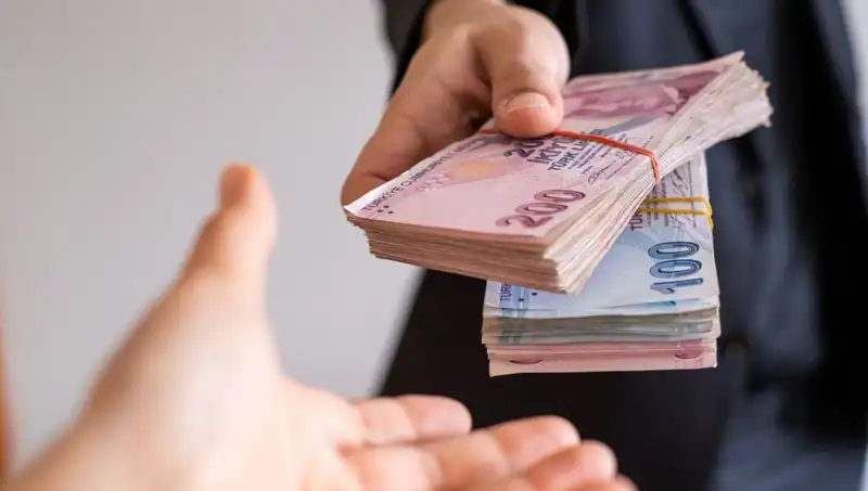 Nisan 2025'te 0 Faizli Kredi Fırsatları: Hangi Banka Ne Kadar Veriyor?