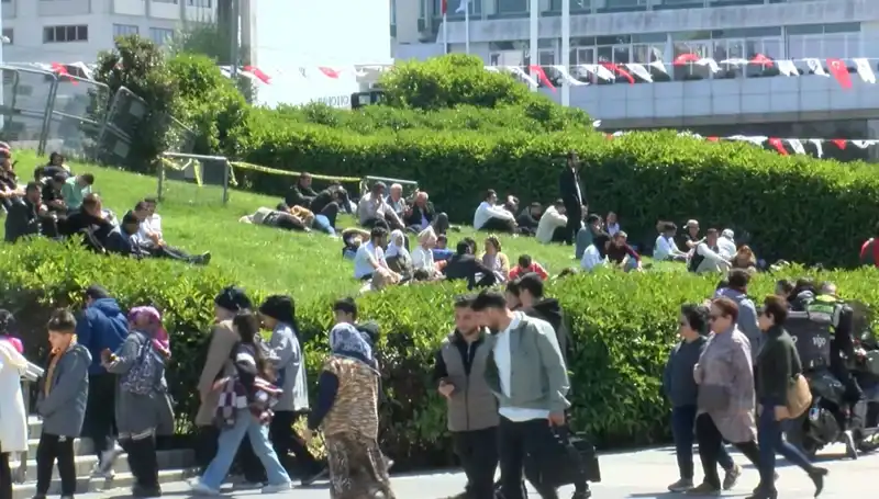 Taksim'de Deprem Yoğunluğu Artıyor: Acil Önlemler Alınmalı