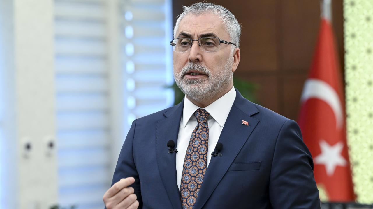 Bakan Işıkhan: Asgari ücrete iyileştirme mümkün