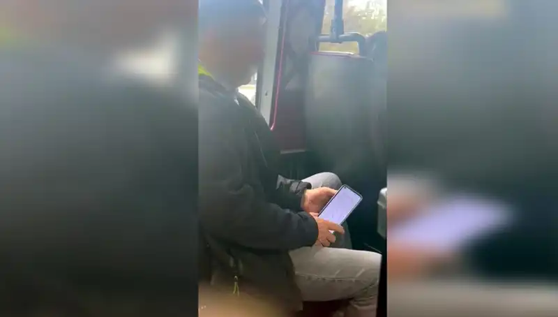 Minibüste Genç Kızı Taciz Eden Şüpheli Hızla Yakalandı: Olayın Detayları