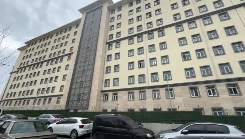 Kız Öğrenci Yurduna Giriş Yapan Şüpheli Kimliği Sır Perdesini Araladı
