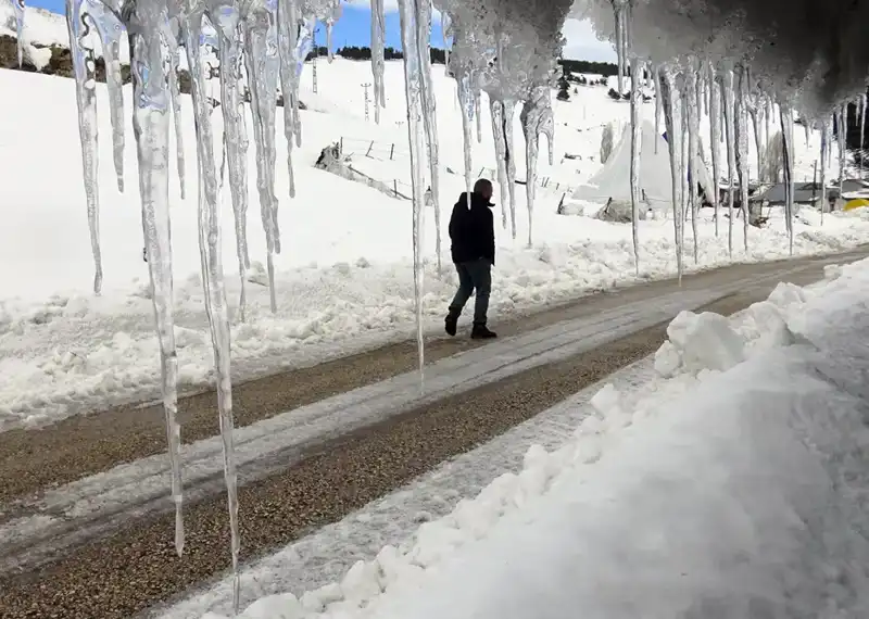 Karın Göz Aldığı Yerlerde Dondurucu Soğuk Rekorları Kırıldı!