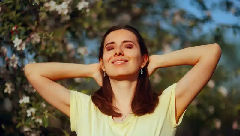 Yaz Aylarında D Vitamini Alımını Artırmanın En İyi Zamanı Nedir?