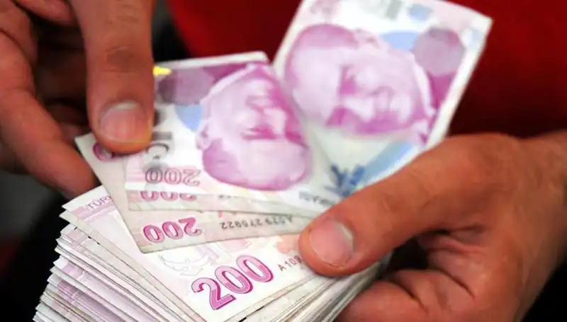 Emekliye 1000 TL Bayram İkramiyesi Hakkında Bilmeniz Gereken Her Şey