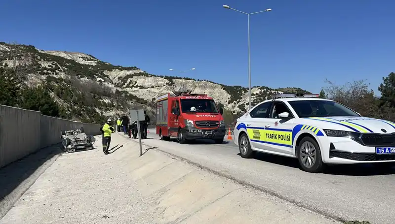 Burdur’da Feci Kaza: İki Çocuk ve Dört Yaralı Cerrahpaşalı Aileyi Şok Etti