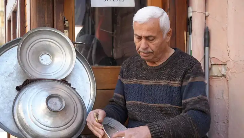 Zamanın İnsafına Kapılan Meslekler: Dönüşüm İçin Ne Gerek?