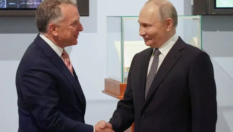 Putin ve ABD: Moskova'daki 4 Saatlik Kritik Görüşme ile Yeni Dostluk Eli