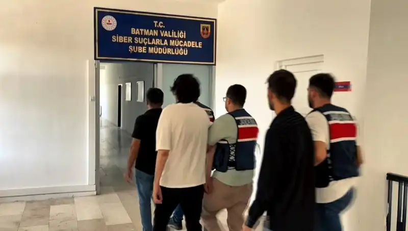 Batman'da Yasa Dışı Bahis Operasyonunda Üç Kişi Gözaltına Alındı!